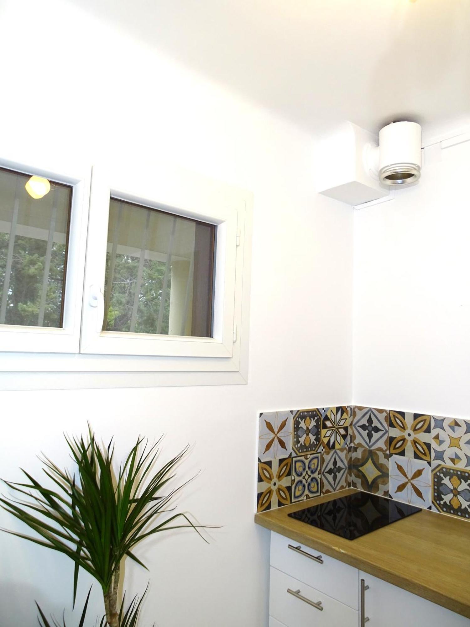 Tilia Jourdan-Studio Cosy Aix Centre-Cours Mirabeau-Parking-Wifi-Smart Tv-Rue Calme 普罗旺斯地区艾克斯 外观 照片