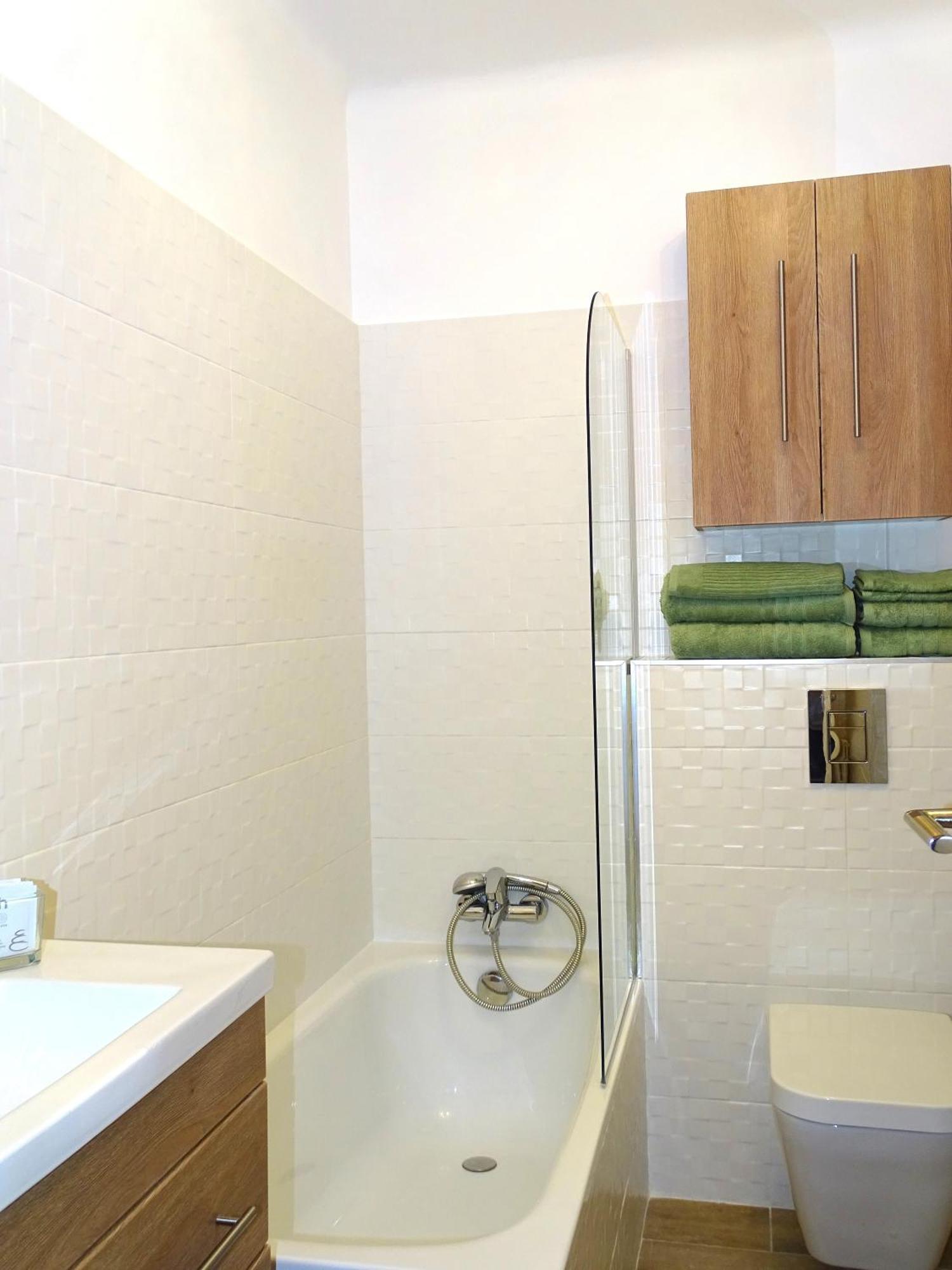 Tilia Jourdan-Studio Cosy Aix Centre-Cours Mirabeau-Parking-Wifi-Smart Tv-Rue Calme 普罗旺斯地区艾克斯 外观 照片